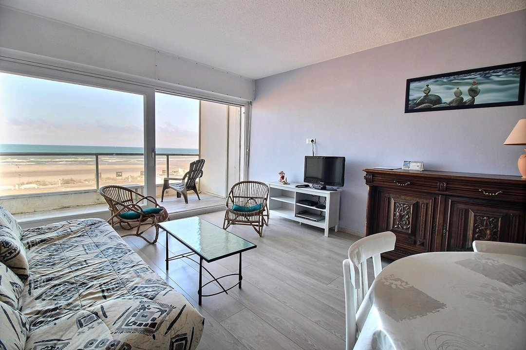 /picture/helios/116215201/REALE C1/0_2025-12-28CET00h00-14.jpg